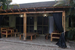 Chel and Vade Cottages